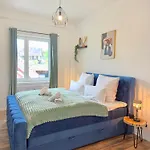 Apartamento Black Forest -4- I Design I Boxspring I Balkon Mit Ausblick I Spielplatz I Nespresso