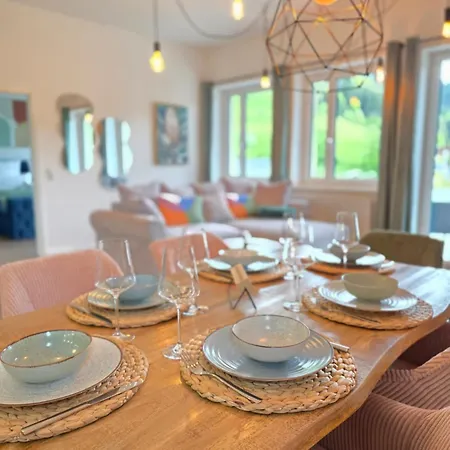 Black Forest -4- I Design I Boxspring I Balkon Mit Ausblick I Spielplatz I Nespresso