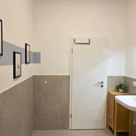 Black Forest -4- I Design I Boxspring I Balkon Mit Ausblick I Parkplatz